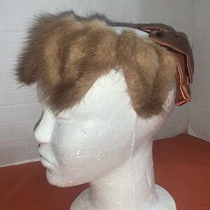RARE… Vintage Mink Fur Fascinator Hat W/ two toned silk bow … CLASSY!!!